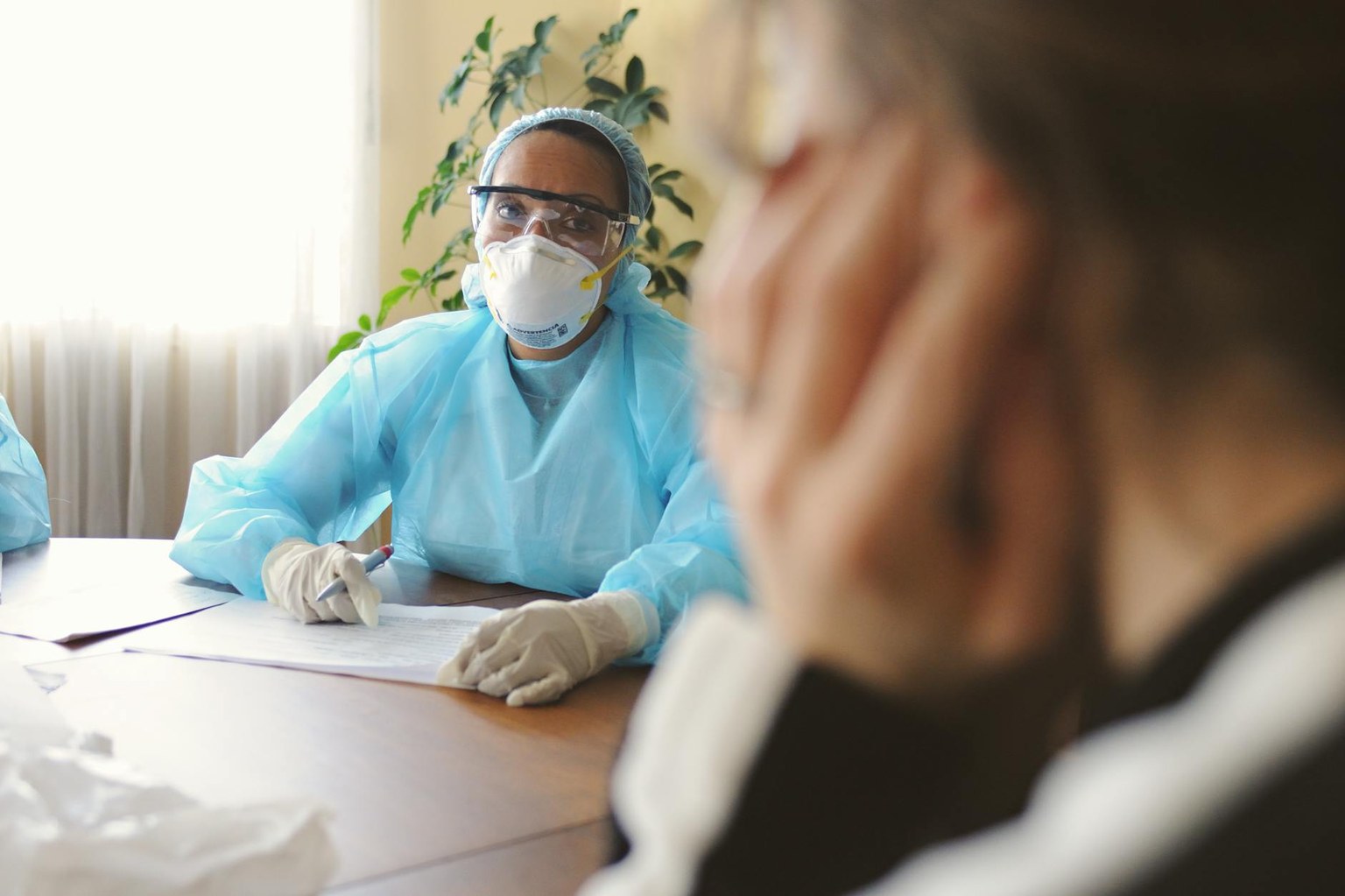 Иллюстрация к статье Когда срочно к врачу по результату анализа: красные флаги