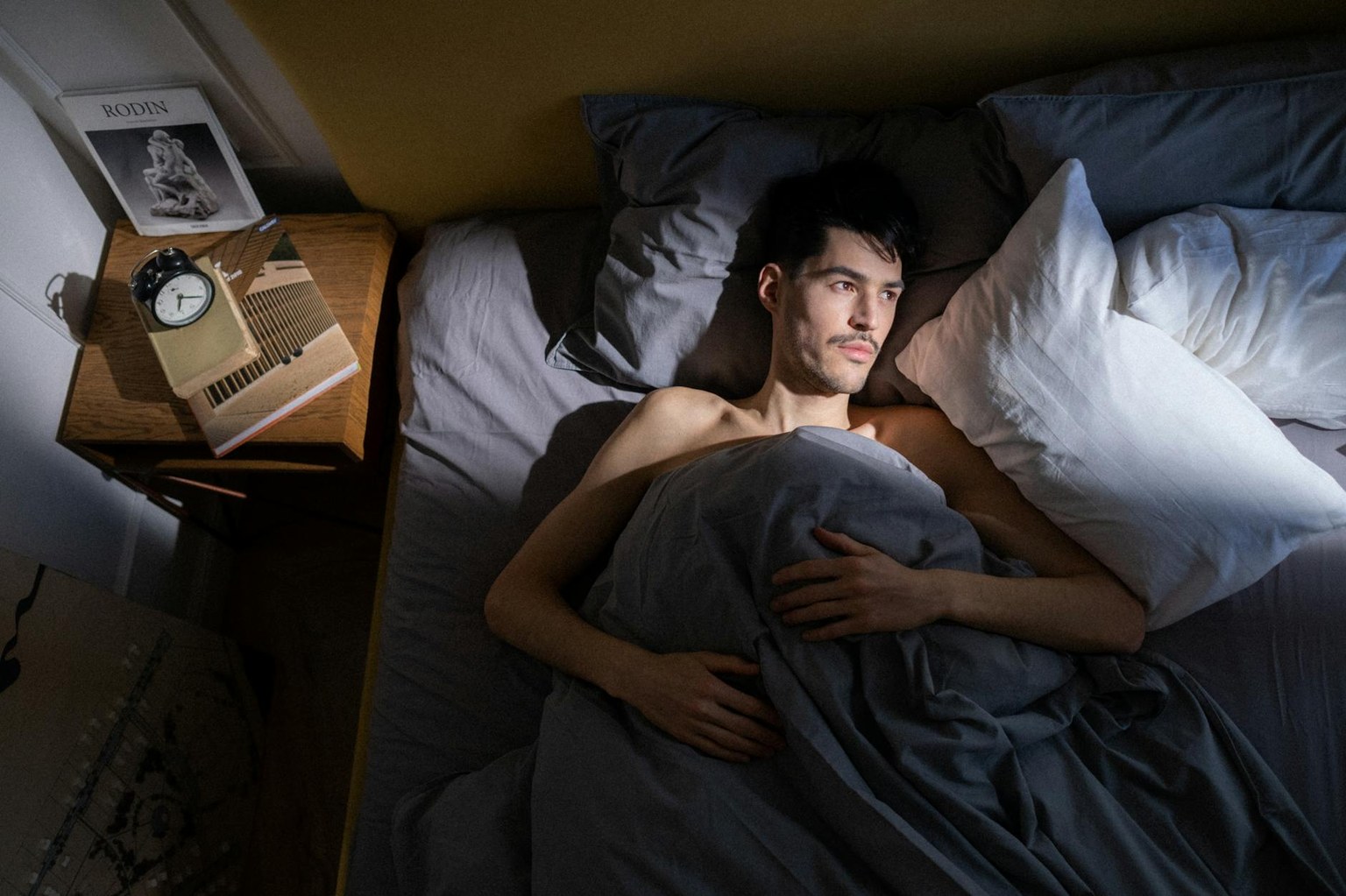 Пролактин повышен: причины, симптомы, что делать